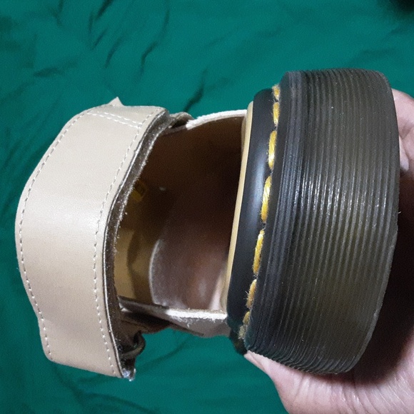 Dr. Martens Tan Leather Men's  Sandals Size 10. - Picture 5 of 10